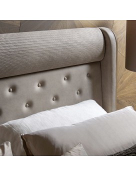 SEGRETI, Upholstered bed in classic style